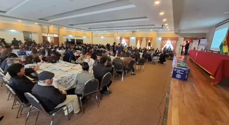 UMSA impulsa el primer Encuentro de Posgrado e Investigación para fortalecer la ciencia y el desarrollo sostenible en Bolivia